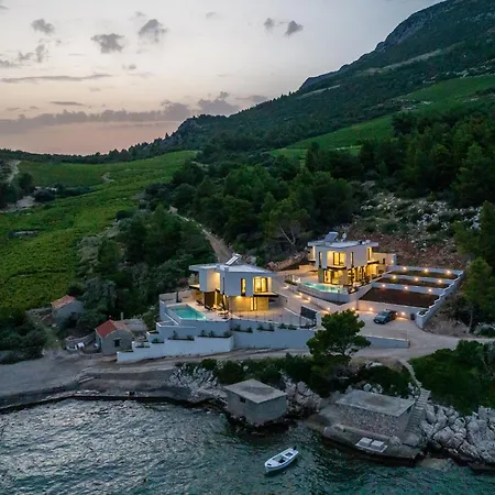 Villa Luxury Villa Mare By Interhome *