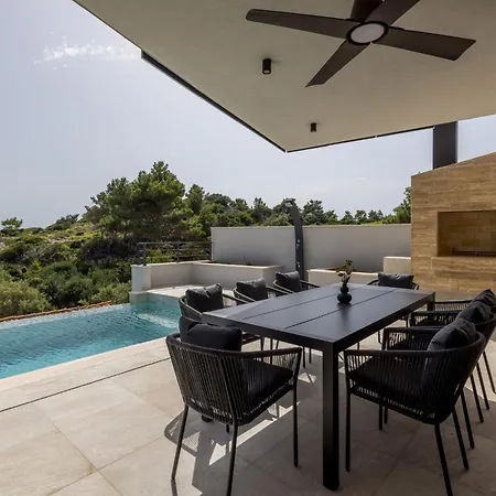 Villa Luxury Villa Mare By Interhome